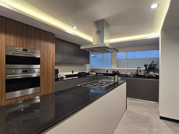 DEPARTAMENTO EN PLANTA BAJA CON TERRAZA PRIVADA !!