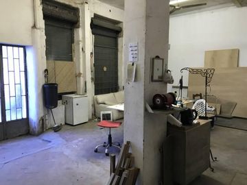Casa en 3 plantas en venta.