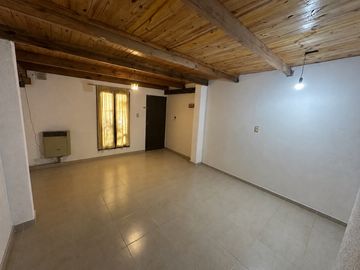 Duplex EN VENTA LOS NARANJOS  - 2 Dormitorios - Living Comedor - Escritura!