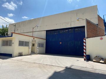 BODEGA EN RENTA EN COL. LA LIBERTAD A 20 METROS DE CARR 57