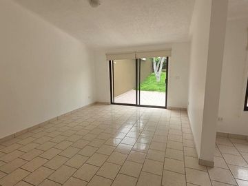 RENTA CASA Juriquilla Villas del Mesón