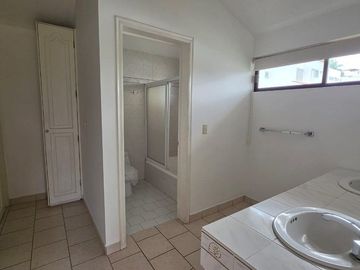 RENTA CASA Juriquilla Villas del Mesón