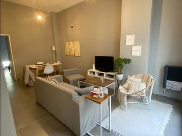 Alquiler departamento 2 ambientes AMOBLADO  con balcón y patio  EN VILLA CRESPO