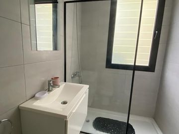 Alquiler departamento 2 ambientes AMOBLADO  con balcón y patio  EN VILLA CRESPO