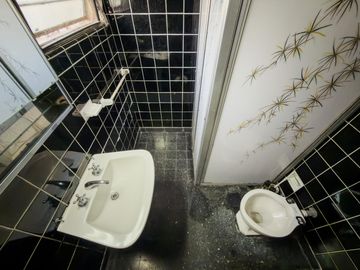Casa en venta, Villa Luro, 4 amb con fondo y pileta