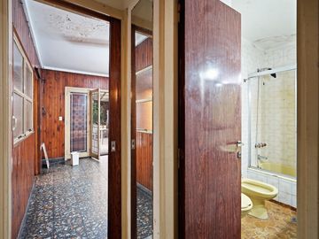 Casa en venta, Villa Luro, 4 amb con fondo y pileta