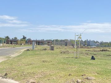 Lote/Terreno en venta en Pilar con FINANCIACION