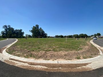Lote/Terreno en venta en Pilar con FINANCIACION