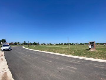 Lote/Terreno en venta en Pilar con FINANCIACION