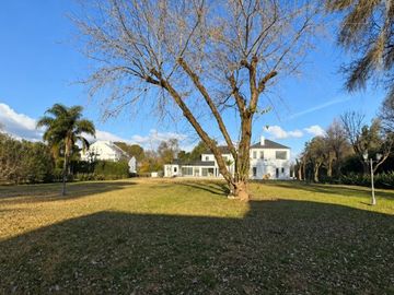 Terreno Venta 1500m2 Club de Campo San Diego Moreno