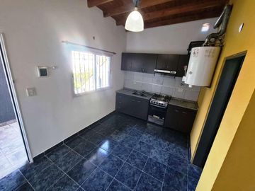 ALQUILER DEPTO. DE DOS AMBIENTES EN LANÚS