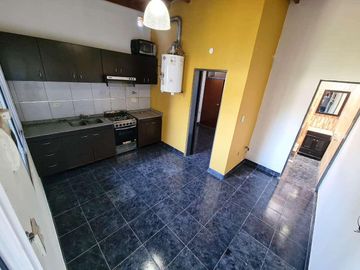 ALQUILER DEPTO. DE DOS AMBIENTES EN LANÚS