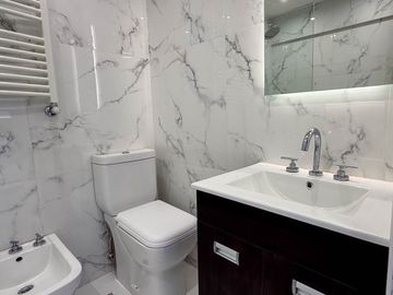 Departamento en venta-3 ambientes reciclado con balcon-Centro-Mar del Plata