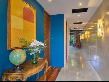 Casa tipo loft, diseño contemporáneo-industrial, centro de Mérida.
