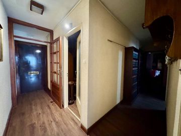 Rivadavia y Martin y Omarr - Oficina amplia, 4 despachos y sala de reuniones - Alquiler