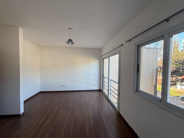 DEPARTAMENTO EN ALQUILER MORENO
