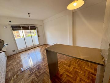 Monoambiente en  Recoleta, zona Facultades- recoleta- alquiler