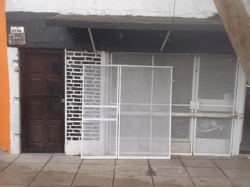 Local en Virrey Del Pino