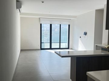 ** DEPARTAMENTO RENTA WEST 3 REC TORRE I