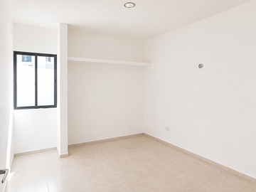 LAUREL PLUS CASA NUEVA EN VENTA ENTREGA INMEDIATA. 1 PISO