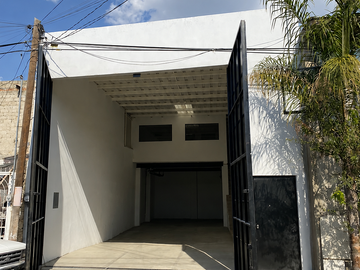 BODEGA EN VENTA EN MARIANO OTERO