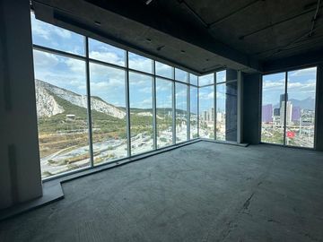 Oficina en Renta – Torre Vinta | Santa María, Monterrey