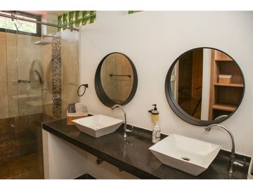 CASA DELUXE REMODELADA CERCA AL CENTRO HISTORICO 005