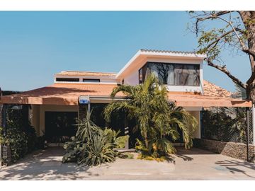 CASA DELUXE REMODELADA CERCA AL CENTRO HISTORICO 005