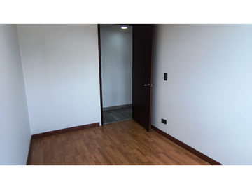 Apartamento en Venta en Conjunto Residencial Hayuelos Reservado II