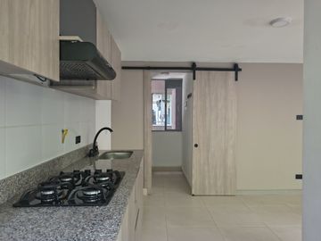 Acogedor apartamento en Envigado la Cuenca (JC) $ 420.000.000