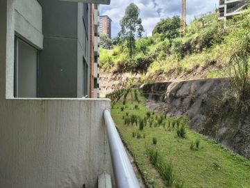 Acogedor apartamento en Envigado la Cuenca (JC) $ 420.000.000