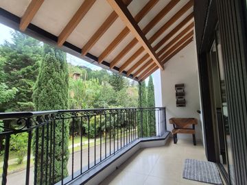 CASA CAMPESTRE DE 287 m2 EN VENTA EN SABANETA - LA DOCTORA (LV)