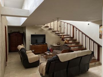 Valle de Los Chillos, San Rafael  terreno  2300m2 y casa