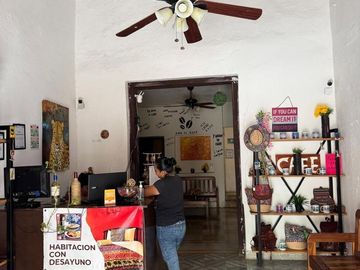 SE VENDE ENCANTADOR HOTEL EN EL CENTRO HISTÓRICO DE LA CIUDAD DE CAMPECHE