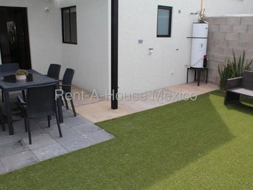 Vive en un Desarrollo con Áreas Verdes y Excelente Distribución RAH2179