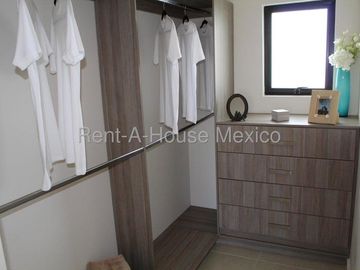 Vive en un Desarrollo con Áreas Verdes y Excelente Distribución RAH2179