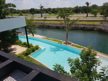 Terreno en venta en condominio con amenidades en Progreso