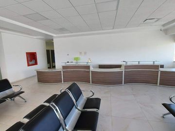 VENTA DE CONSULTORIO EN LA TORRE MÉDICA III DE TEC 100. 3.3