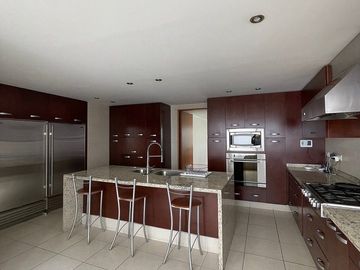 Casa en privada en renta Lomas country