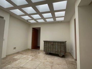 Casa en privada en renta Lomas country