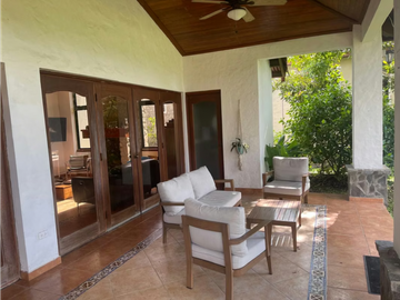 Se Vende Casa en Los Molinos, Boquete, Chiriquí