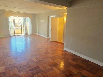 Plaza Victoria. | Amplio y céntrico depto | 3D 2B Terraza y bodega
