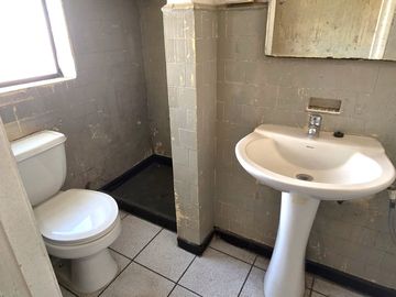 Plaza Victoria. | Amplio y céntrico depto | 3D 2B Terraza y bodega