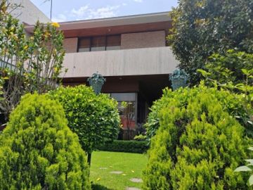 Casa en venta en Bosques de las Lomas