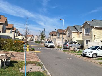 CASA CONDOMINIO PLAZA BUIN DOS