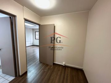 ESPACIO COMERCIAL Y PROFESIONAL EN CENTRO DE VALDIVIA