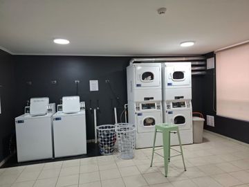 IMPECABLE DPTO PARA FAMILIA CON ESTACIONAMIENTO