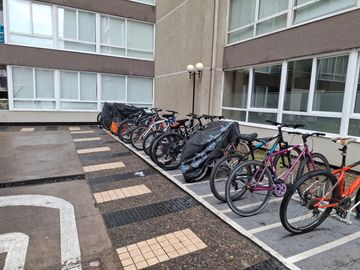 IMPECABLE DPTO PARA FAMILIA CON ESTACIONAMIENTO