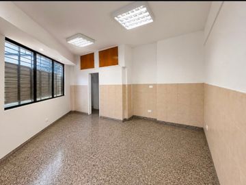VENTA LOCAL COMERCIAL EN BOEDO