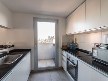 DEPARTAMENTO 4 AMBIENTES VENTA TIGRE COCHERA
